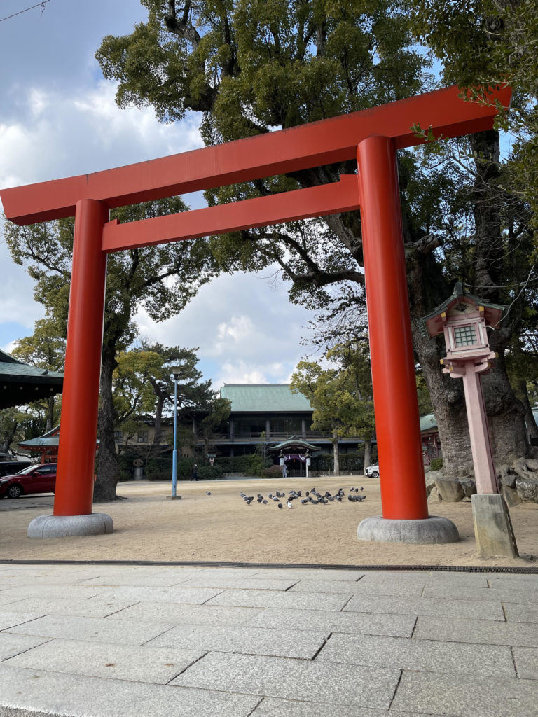 東門の大鳥居